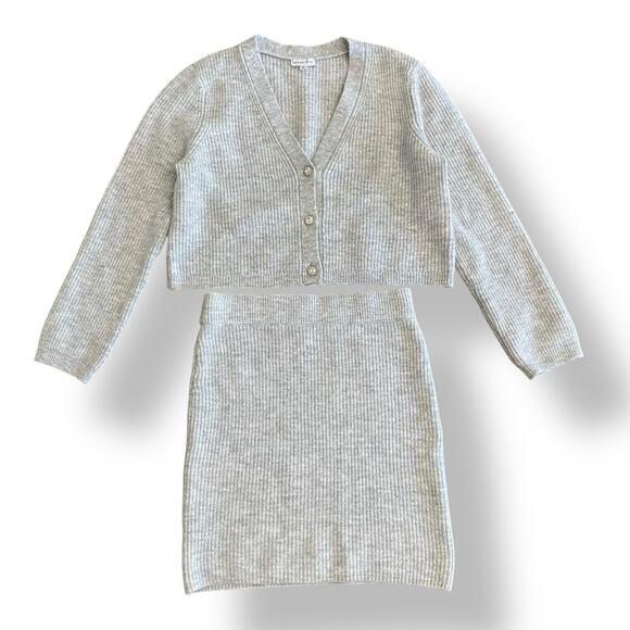 Gianni Bini Ribbed Knit Sweater Skirt Set Gray Crop Cardigan and Skirt M/L - Picture 1 of 13